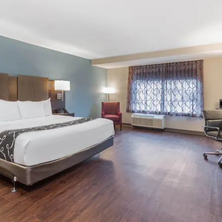 La Quinta Inn & Suites by Wyndham Aberdeen-Apg