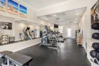 Best Western Cocoa Beach Hotel  Suites - Gym