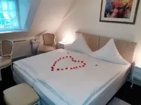 Pension Marienhof Hotels in Alken