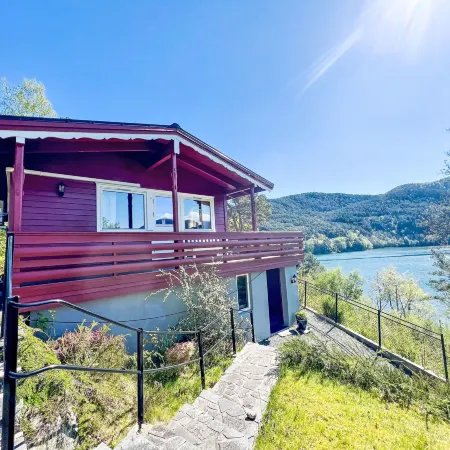 Tussebu Hotels in Tysnes