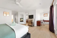 Ocean View and Rooftop Fire Pit - Charming Family Escape