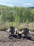 THE BLISS-Lake & Mountain View’s, 5 bedrooms 3 1/2 bathrooms in Lake Harmony.