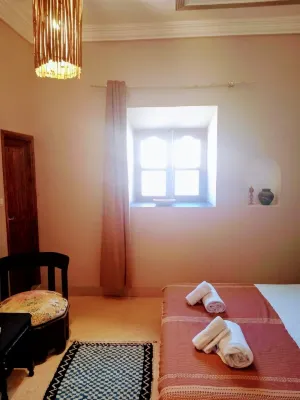 Dar INNA - Villas