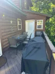 The spacious Dream Road Escape cabin & Hot tub