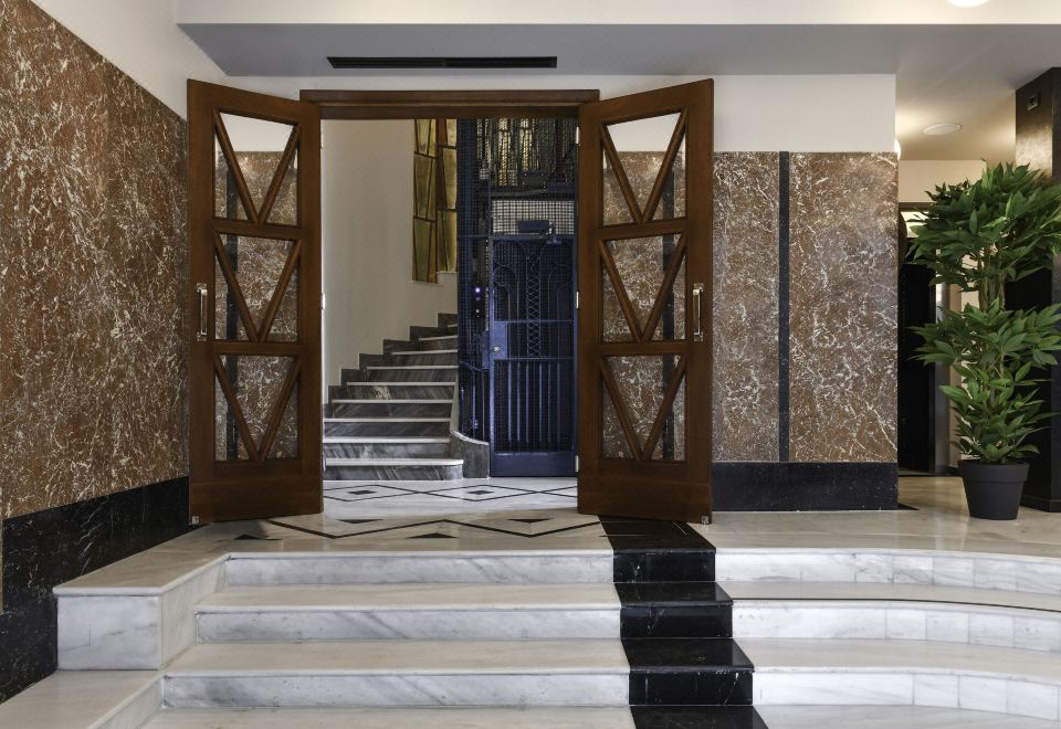 5. 아테네 원 스마..