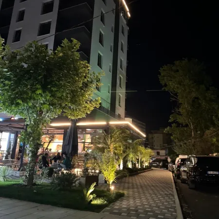 South Inn Hotel