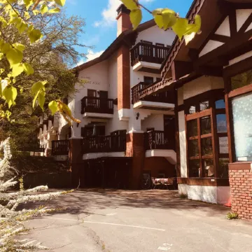 Hotel Shirakabako Sakaeen