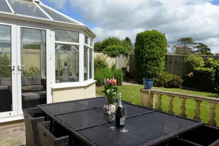 Swallow Dale - Large Family Cottage