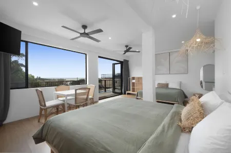 The Beach Rooms Отели в г. Фернмаунт