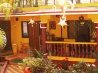 Yellow House Hotels in Vagator