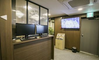 Philstay Myeongdong Station