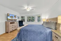 5 golf courses within 5 mins, 5 mins from beach, 15 mins from Murrells Inlet