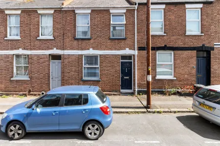 City Reach Отели рядом с достопримечательностью «Католический католический кафедральный экзеттерский университет»