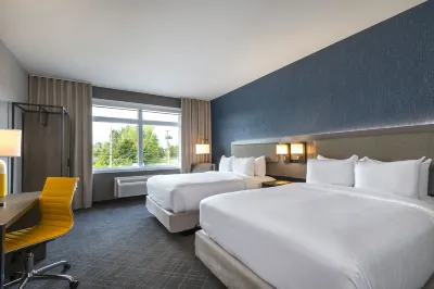 Comfort Inn & Suites Hotels near Minos Village Restaurant