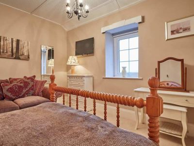 Host & Stay - the View Old Coastguard Cottage