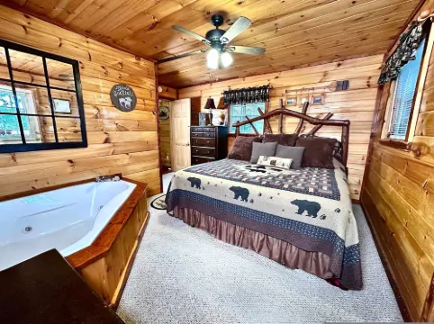 Cove Creek Overlook - Secluded Mountain Retreat with Stunning Views