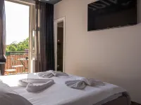 中央廣場青年旅館 塔克拉奇瓦街附近的飯店