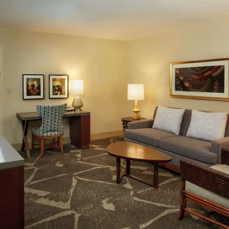 Hilton Hawaiian Village Waikiki Beach Resort