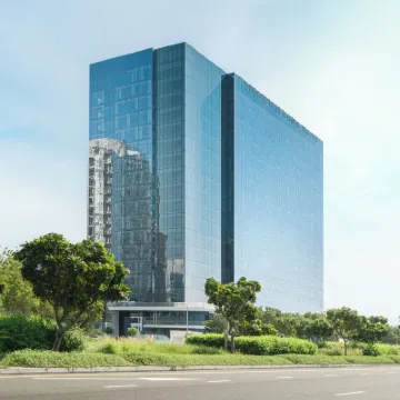 Grand Millennium Business Bay Hotels near Souk Al Bahar