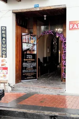 Hostal la Suite Hotel a 