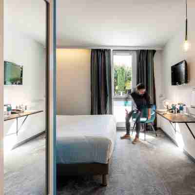 PoMo Hôtel & Restaurant Rooms