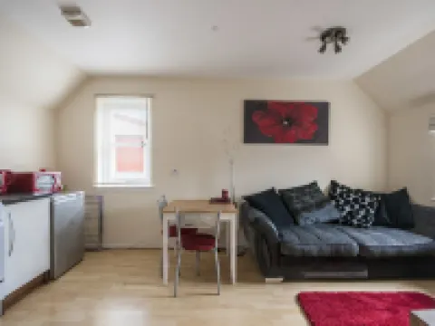 8 Varis Apartments Hotels in Forres