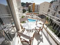 Petrovac Bay Apartments Hotels in Petrovac
