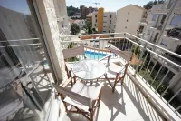 Petrovac Bay Apartments Hotels in Petrovac