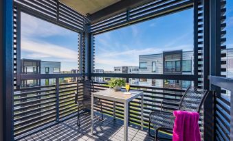 Haraka Apartment with Sunset Balcony