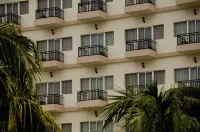 Mikhael's Hotel Hotels near Loufoulakari Falls