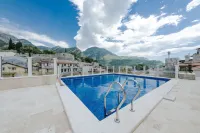 Stara Čaršija Hotel & Spa - piscina