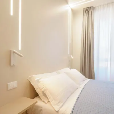 Aqua Comfort Rooms - Eja Sardinia Hotel dekat Citadella dei Musei