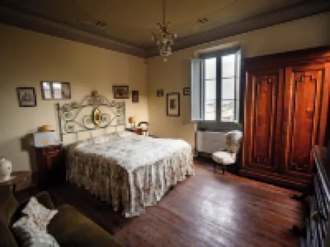 Palazzo Capparucci - Dimora Storica - Guest House Hotels in Fermo