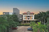Sarovar Portico Sasangir Hotels in Sasan