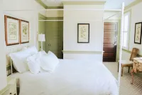 Mary's Land Farm Hotels in Clarksville
