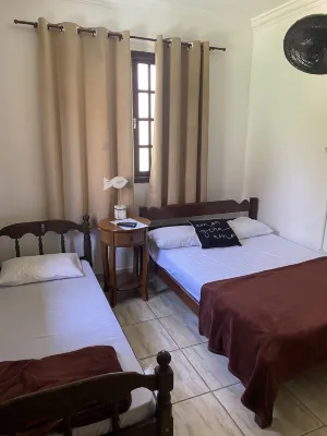 Suítes Aconchegantes Com Piscina e Praia Hotels in Conceicao de Jacarei