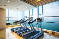Hidden Bay Hotel - Gym