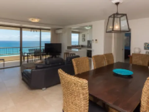Norfolk Luxury Beachfront Apartments Main Beach Hotels in Main Beach