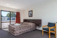 Cherylea Motel Hoteles en Rapaura
