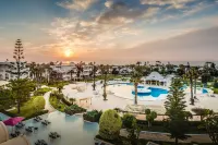 Le Royal Hammamet - С бассейном