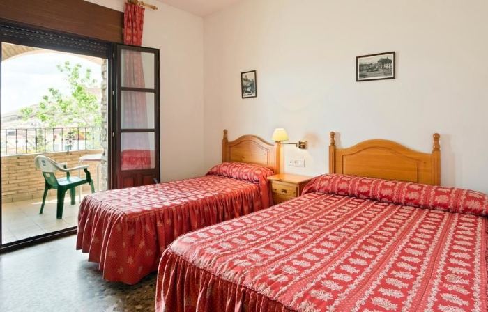Labella - Hostal Rural Restaurante