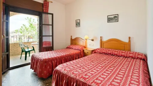 Labella - Hostal Rural Restaurante - Pet friendly