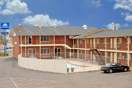 Americas Best Value Inn-Greeley/Evans Отели в г. Эванс