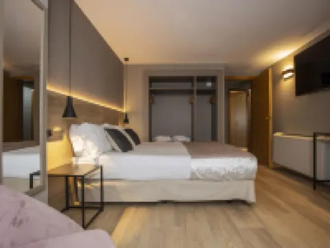 Yomo Eureka Hotels in Les Escaldes