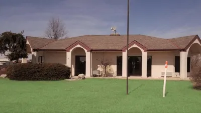 Stay Inn Hotels near Gem Beach