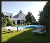 Eventhotel Pyramide - Pools