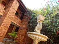 Ndeke Hotel