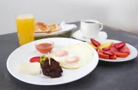 Hotel Villa Florencia Zona Rosa - breakfast