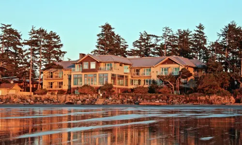 長灘小屋度假村