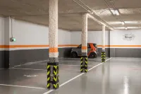 Hotel Madanis - parking